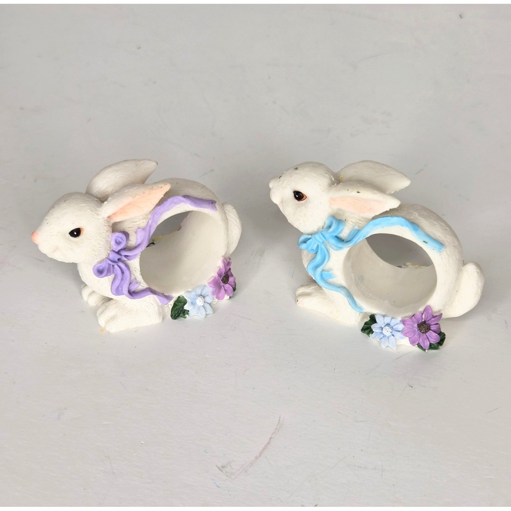 VTG Easter Bunny Rabbit Napkin Rings Set of 2 White Pastel Floral Spring Decor